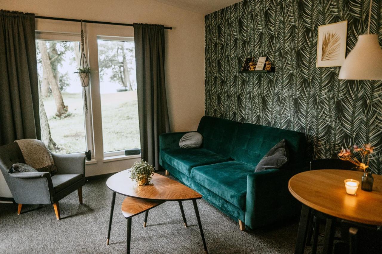 Dundurini Hotel Talsi Eksteriør billede
